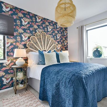 Luxury Spacious 2 Bed Apartment Shilton  Bagian luar foto